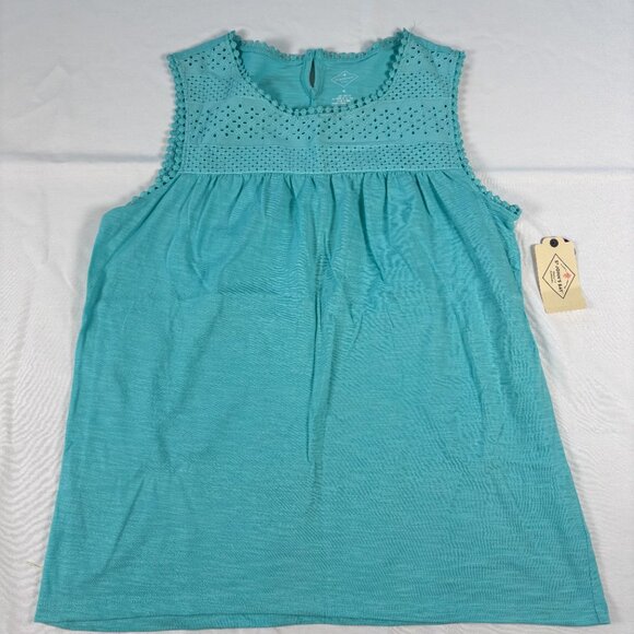 NWT St. John's Bay Aqua Eyelet Embroidered Yoke Tanktop. Size Medium. MSRP $27 - Picture 6 of 6